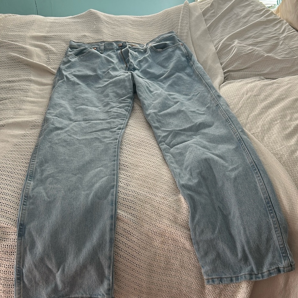 Women’s Wrangler Jeans 13x32